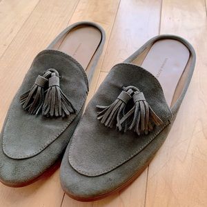 Suede slides